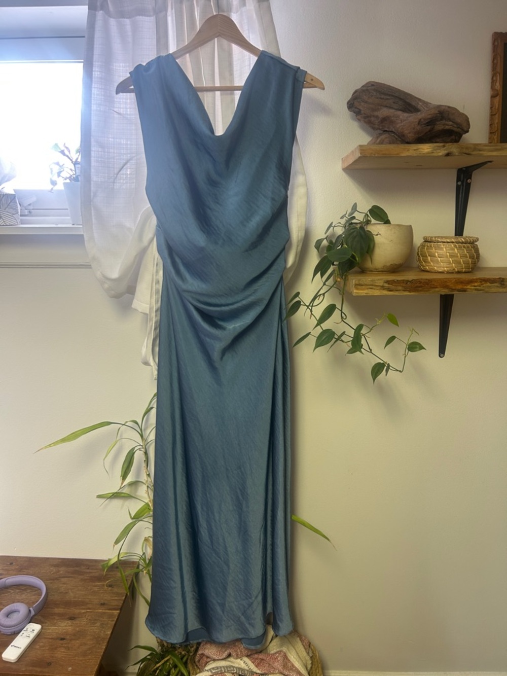 Blue midi low-back bridesmaid dress